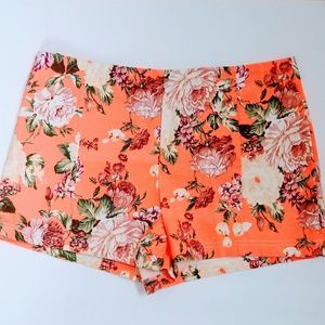 🌴Orange Floral Mini Shorts
